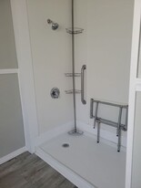 114 E 9th St in Muncie, IN - Building Photo