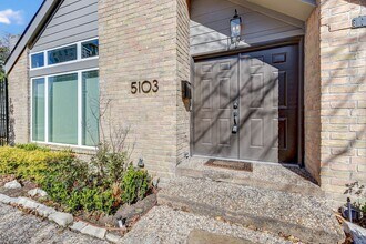 5103 Austin St in Houston, TX - Building Photo - Building Photo