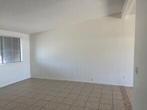 2411 W Oracle Jaynes Station Rd in Tucson, AZ - Building Photo - Building Photo
