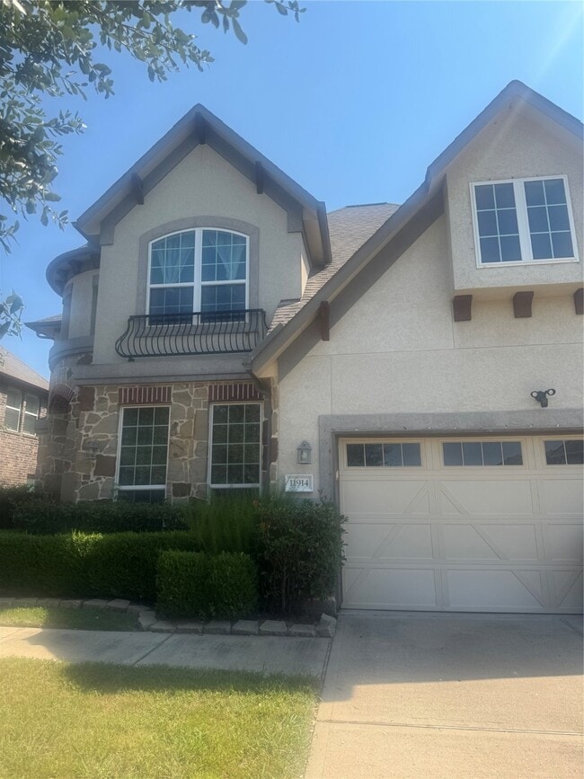 property at 11914 Supremo St