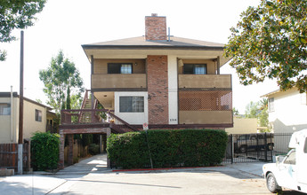 122 Olive St in Glendale, CA - Building Photo - Building Photo