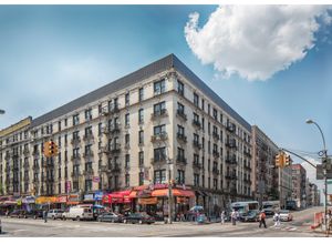 700 W 178th Street in New York, NY - Foto de edificio - Building Photo