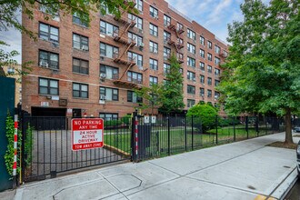 The Gentry Apartments in Brooklyn, NY - Building Photo - Building Photo
