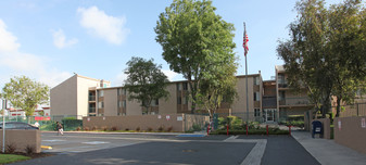 Del Amo Gardens Apartments