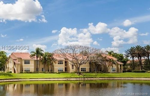 12980 Vista Isles Dr-Unit -3A in Plantation, FL - Building Photo - Building Photo