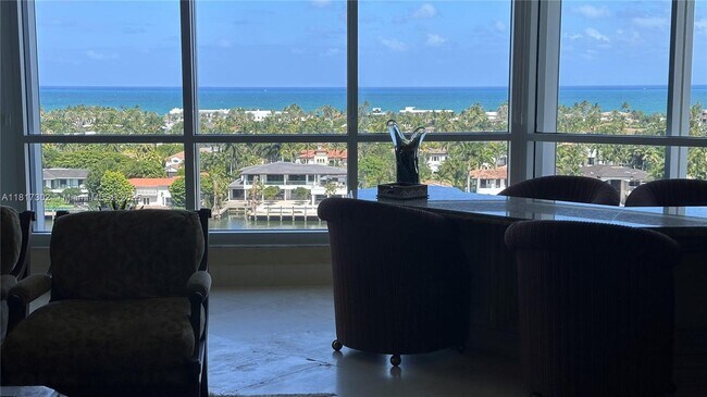 21150 Point Pl in Aventura, FL - Building Photo - Building Photo