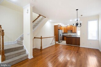 3987 Terrace St in Philadelphia, PA - Building Photo - Building Photo