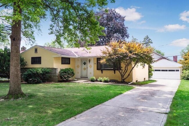 property at 981 Hartford St