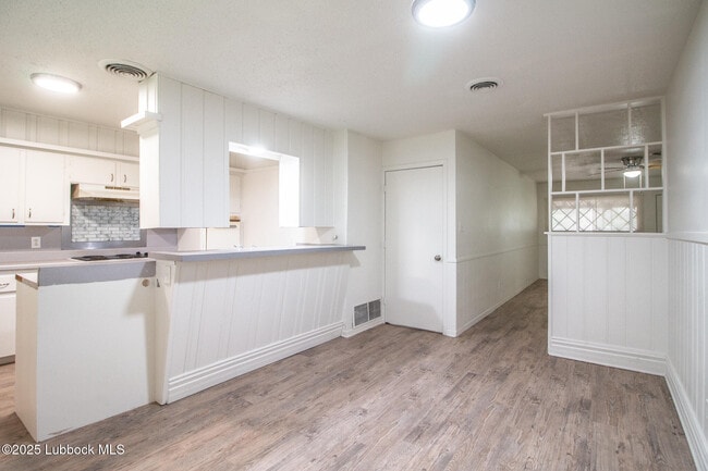 property at 4503 39th St