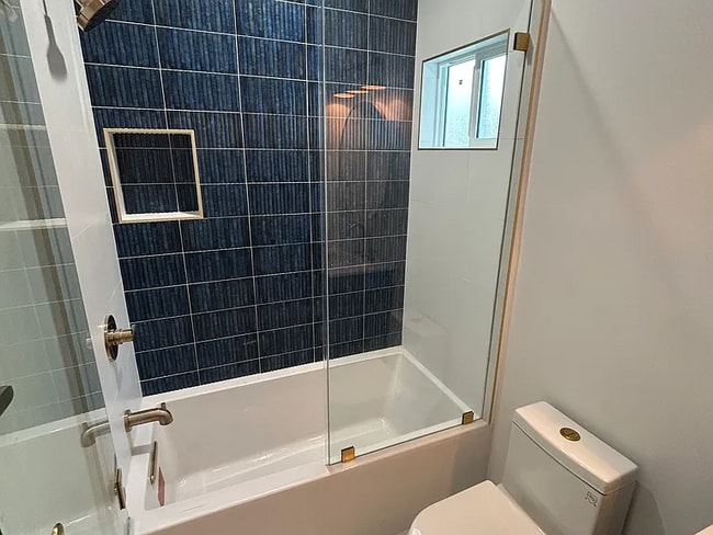 2719 Alta St, Unit #B in Los Angeles, CA - Foto de edificio - Building Photo