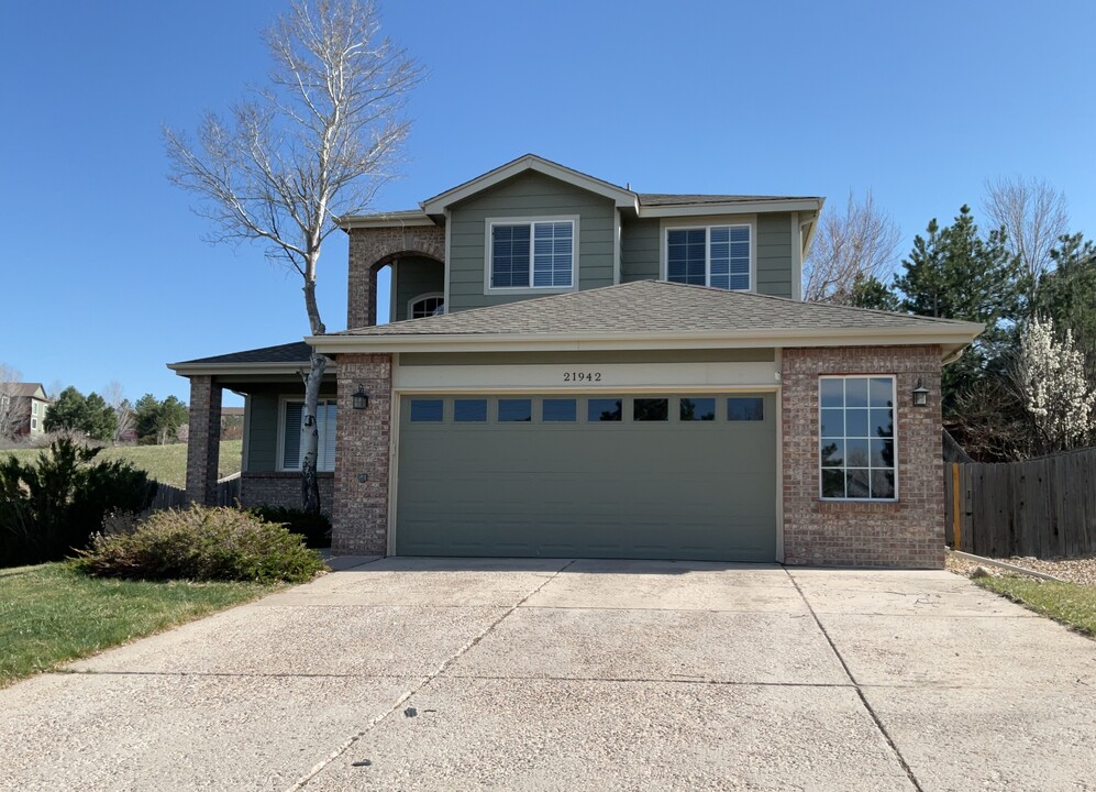 21942 Whirlaway Ave in Parker, CO - Building Photo