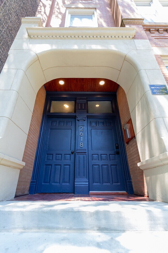 2618 W Evergreen Ave in Chicago, IL - Building Photo - Building Photo