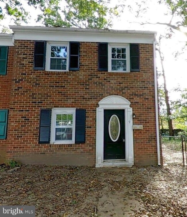 property at 9 Farrell Ln