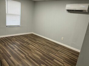 11240 N Northwood Dr in Inglis, FL - Building Photo - Building Photo