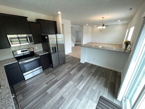 16904 Meander Wy in Louisville, KY - Building Photo - Building Photo