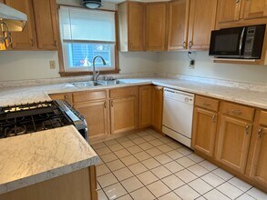 3725 Sussex Ln in Madison, WI - Building Photo - Building Photo