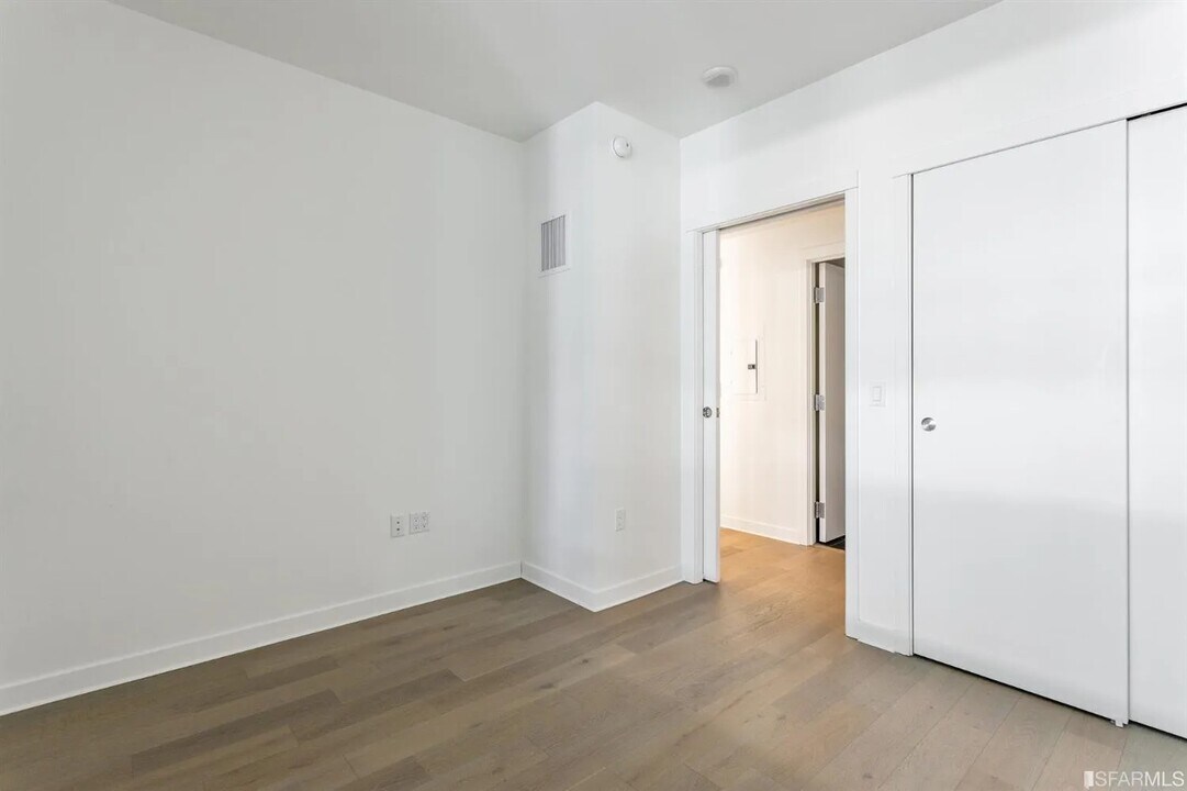 1688 Pine St in San Francisco, CA - Building Photo