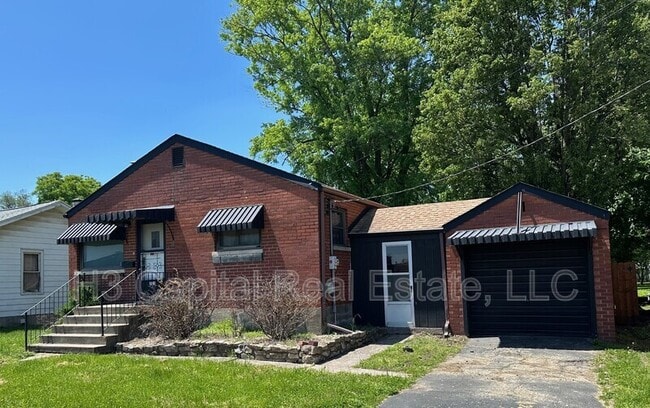 property at 211 Niagara St