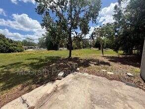 12703 Lovers Ln in Riverview, FL - Building Photo - Building Photo