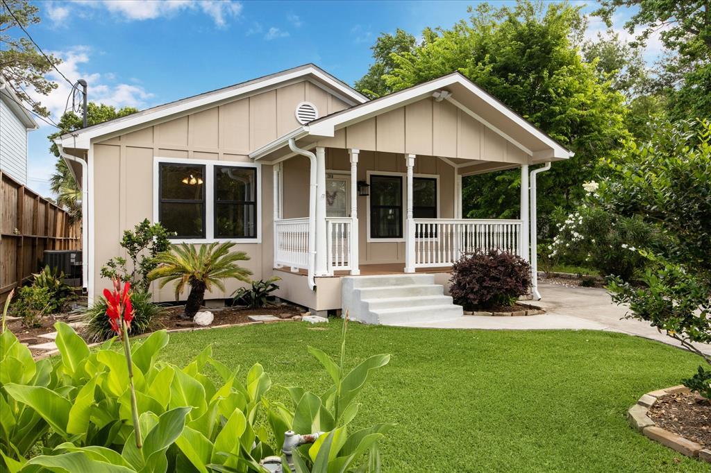 2918 Seargent St in Seabrook, TX - Building Photo