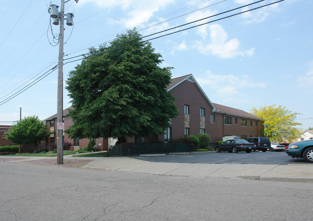 Marjorie Ruth Thomas Harvest Home in Akron, OH - Building Photo