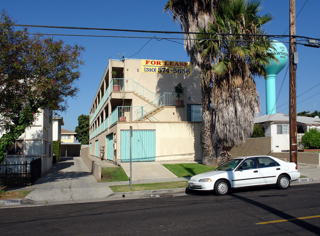 12635 Ramona Ave in Hawthorne, CA - Building Photo - Building Photo