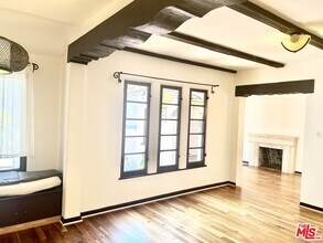 449 N Sweetzer Ave in Los Angeles, CA - Building Photo - Building Photo
