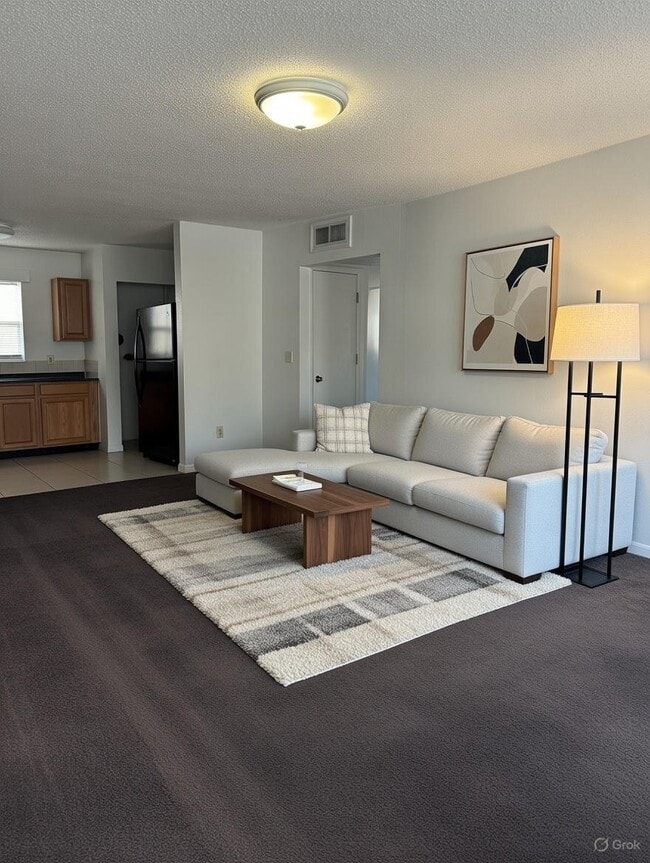 property at 712 E Floribraska Ave