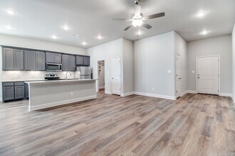 2815 Orchid Dr in Sherman, TX - Building Photo - Building Photo