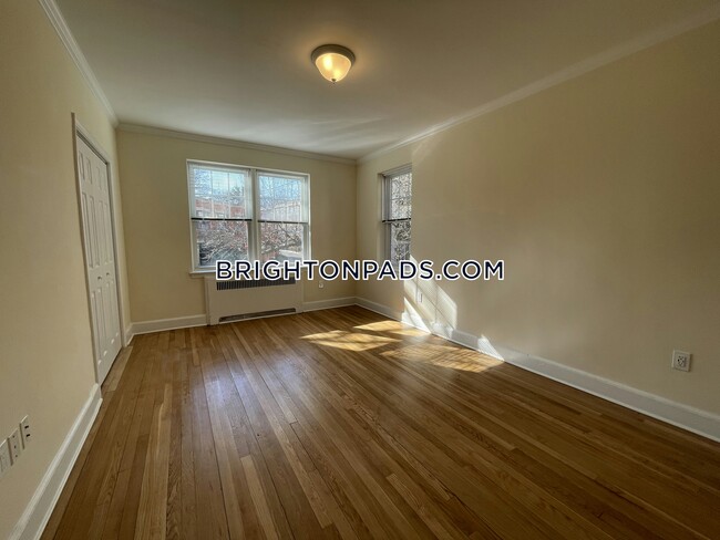 property at 71 Kilsyth Rd