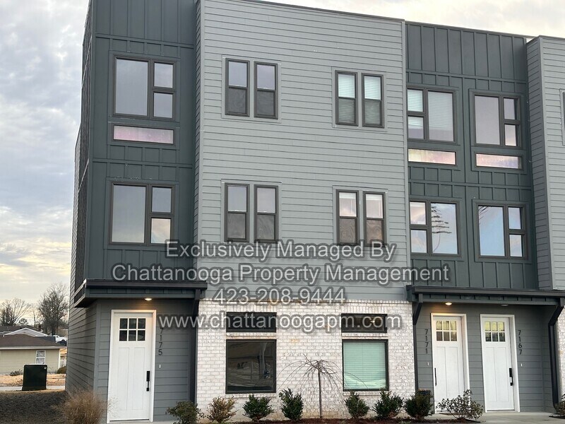 7175 Gdn Grv Wy in Chattanooga, TN - Building Photo
