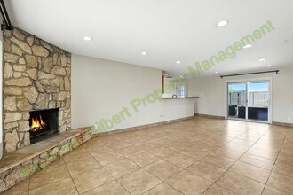 591 N Cheri Lynn Dr in Chandler, AZ - Building Photo - Building Photo