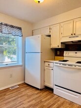 7725 Kelley Ct in Raleigh, NC - Building Photo - Building Photo