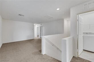 2797 Donatello Manor Pl in Henderson, NV - Building Photo - Building Photo