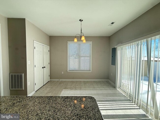 217 Brooks Cir in Winchester, VA - Building Photo - Building Photo