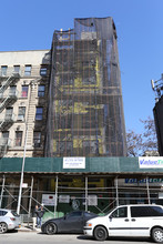 245 E 115th St in New York, NY - Foto de edificio - Building Photo