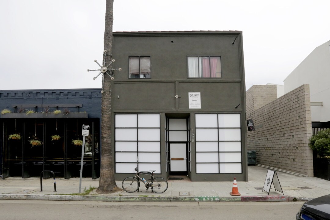 1639-1641 Abbot Kinney Blvd in Venice, CA - Foto de edificio