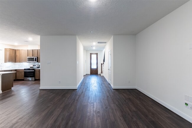 property at 27646 Mesabe Dr