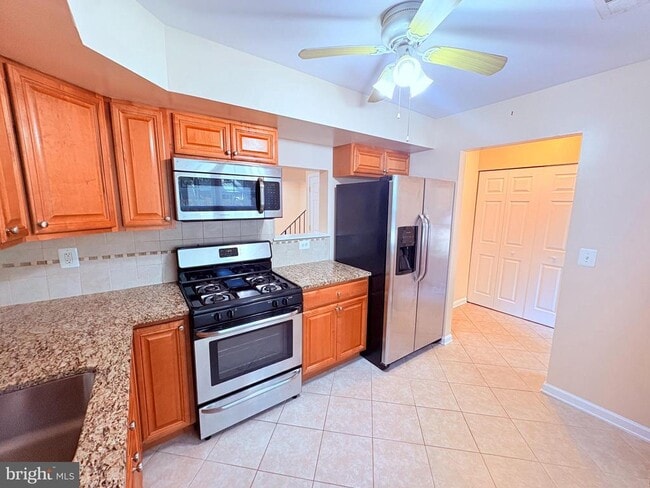 15068 Catbrier Ct in Woodbridge, VA - Building Photo - Building Photo