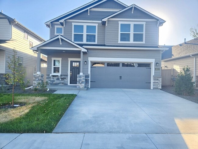 property at 4032 N Glider Ave