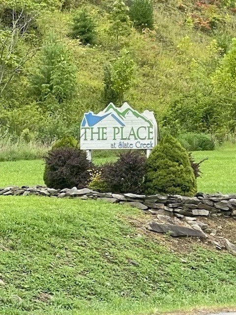 The Place at Slate Creek in Grundy, VA - Foto de edificio - Building Photo