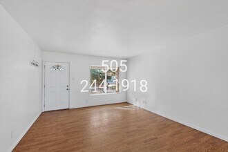 8503 Menaul Blvd NE in Albuquerque, NM - Building Photo - Building Photo