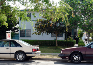 222 N Locust St in Inglewood, CA - Building Photo - Building Photo