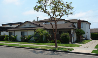 4922 Kona Dr Apartments