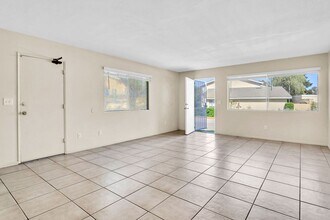8020 Camino Kiosco in San Diego, CA - Building Photo - Building Photo