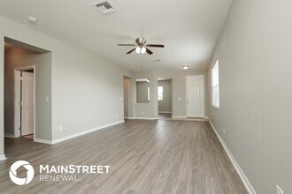 210 NW 24th Ave in Cape Coral, FL - Building Photo - Building Photo