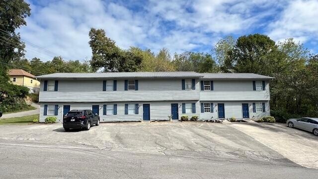 1898 20th St NW in Cleveland, TN - Building Photo