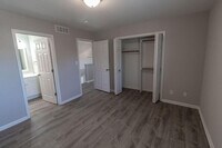 3611 Hermitage Rd photo'