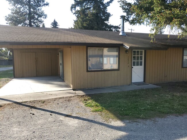 1628 E Elm Ave in Coeur d'Alene, ID - Building Photo - Building Photo