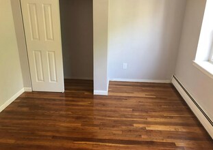 195 Roseville Ave, Unit 2 in Newark, NJ - Building Photo - Building Photo